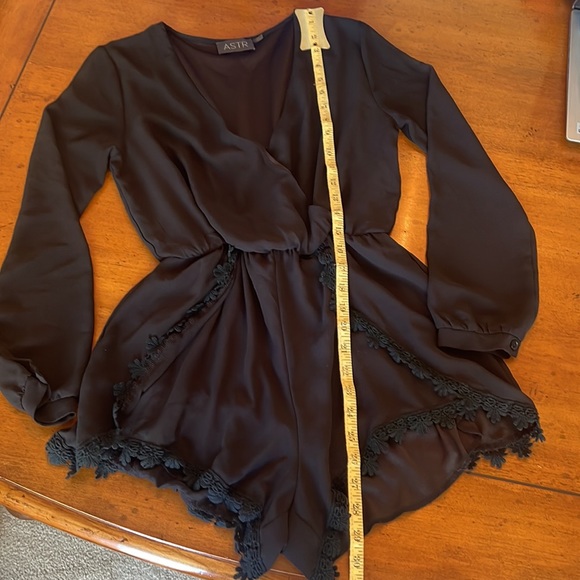 ASTR Romper - Picture 7 of 8